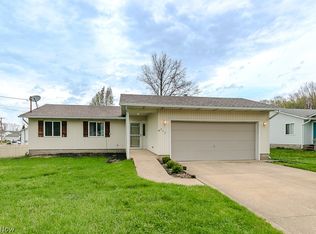 842 Doris Cir, Painesville, OH 44077