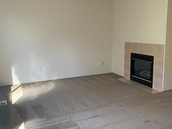 5th image of 6216 124th Street Ct E