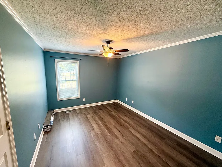 625 Apple St — Photo 18