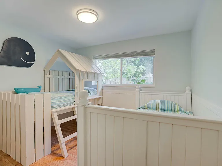 547 Marlin Rd — Photo 15