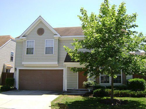 1st image of 605 Lord Nelson Ct