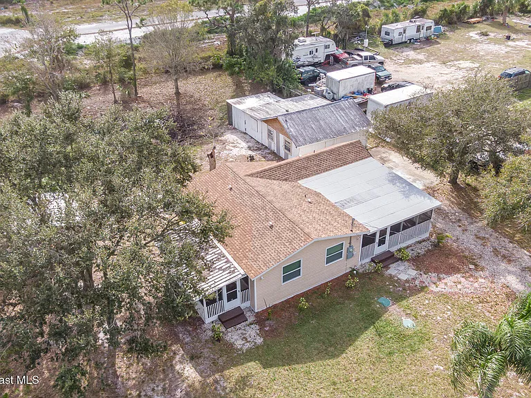 1419 Melrose St — Photo 20