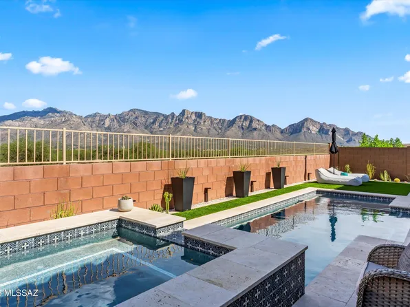 12696 N Lauterbrunnen Ln, Oro Valley, AZ 85755