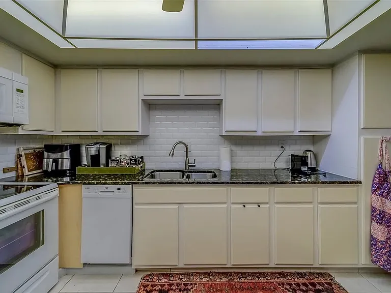 17920 Gulf Blvd #1606 — Photo 47