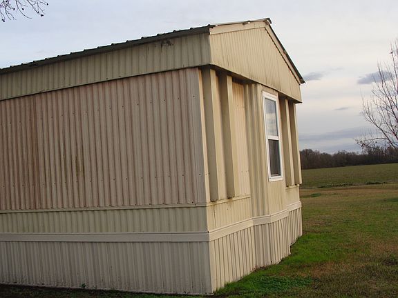 2nd image of 483 Smalling Rd