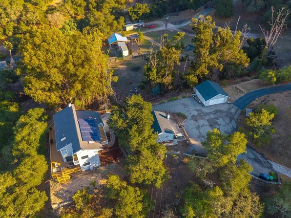 266 San Benancio Canyon Rd, Salinas, CA 93908