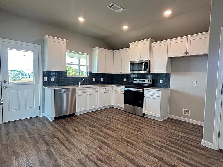 544 Buckskin Dr — Photo 20
