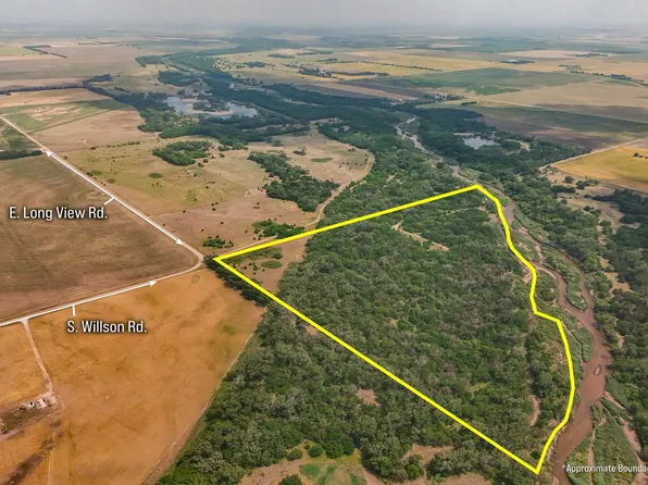 E Long View Rd, Burrton, KS 67020
