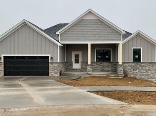 4003 Andres Rdg, Floyds Knobs, IN 47119