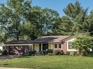 308 Stephanie Ln, Ballwin, MO 63011
