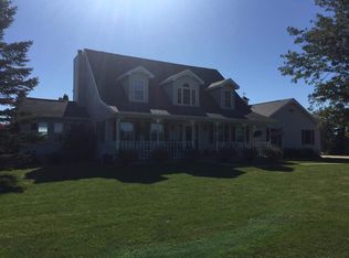 W7689 School Rd, Greenville, WI 54942