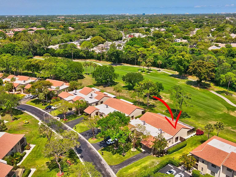 21922 Cypress Dr — Photo 32