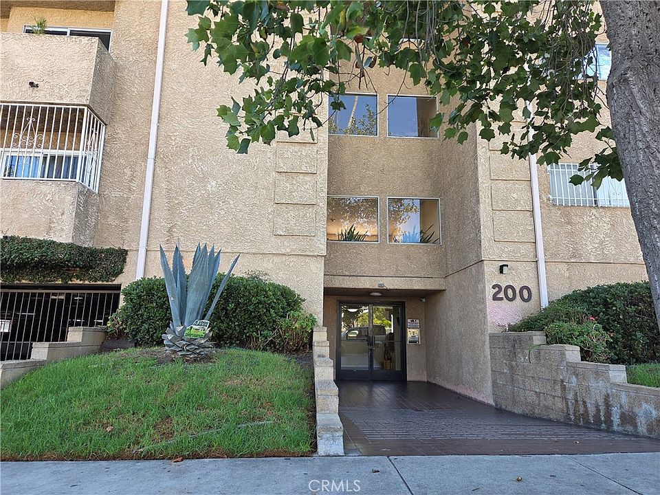 1st image of 200 S Reno St APT 102