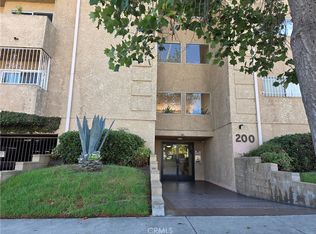 200 S Reno St APT 102, Los Angeles, CA 90057