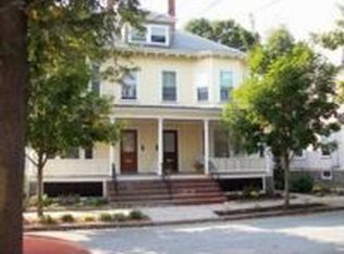 3 1/2 Holly St, Salem, MA 01970