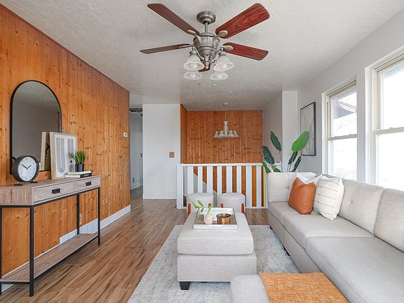 4th image of 310 S Main St