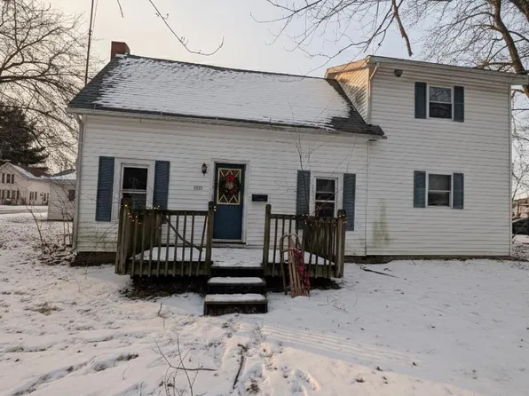 1005 S Jefferson St, Lewistown, IL 61542