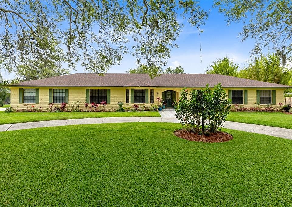 1st image of 8130 STEEPLECHASE BOULEVARD