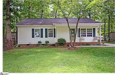 1st image of 107 Willow Branch Dr