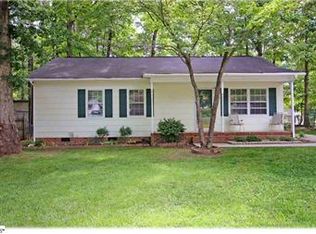 107 Willow Branch Dr, Simpsonville, SC 29680