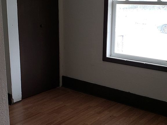 5th image of 2505 W Monroe St