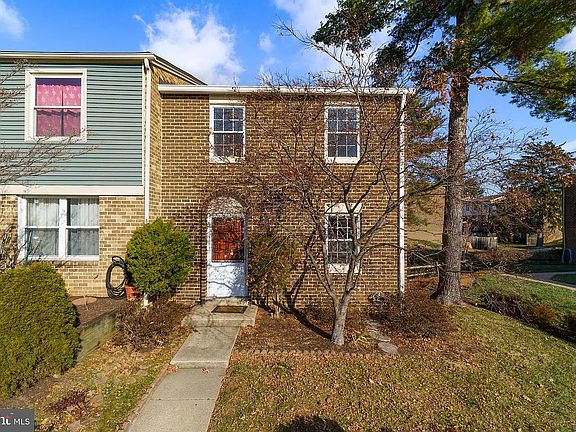 2nd image of 894 W Side Dr #15-J