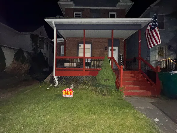 212 Lackawanna Ave, East Stroudsburg, PA 18301