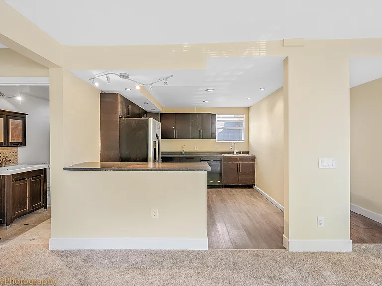 1327 SE 182nd Ave #B — Photo 4