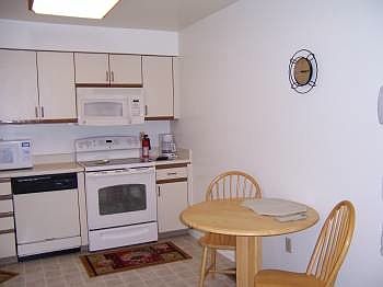 4th image of 219 Brittany Ln
