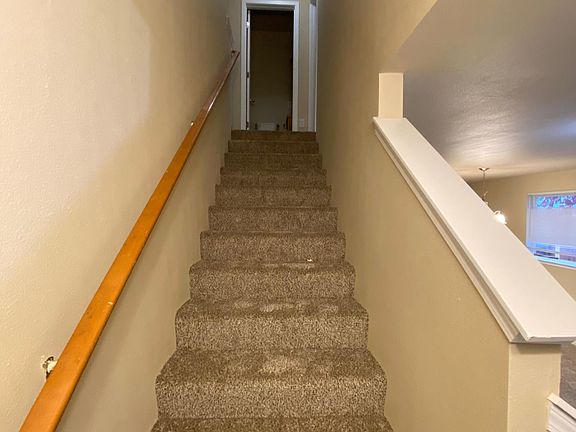 5th image of 1030 E 71st Street Ct