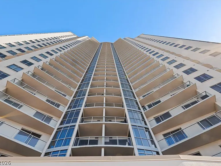 200 W Sahara Ave #3201 — Photo 10