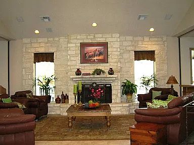 5th image of 220 E Creekview Dr