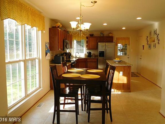 5th image of 15059 Greenmount Dr