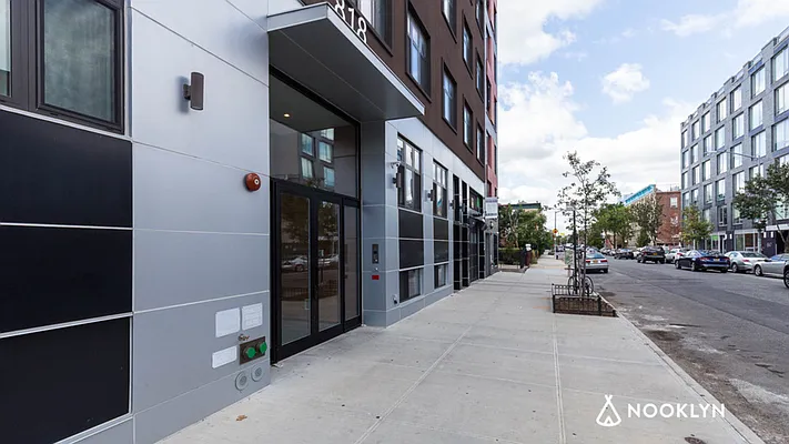 Rented by Nooklyn NYC LLC | media 38