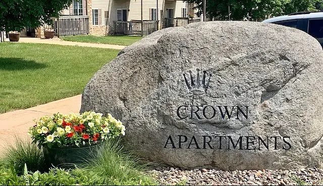 Crown Apartments — Photo 35