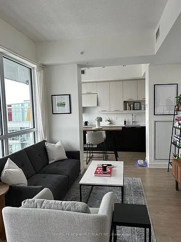 30 Nelson St Photo 1