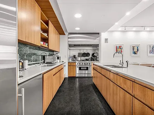 66 Leonard St APT 11A, New York, NY 10013