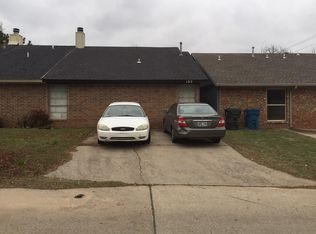 102 Hudson Pl, Midwest City, OK 73110