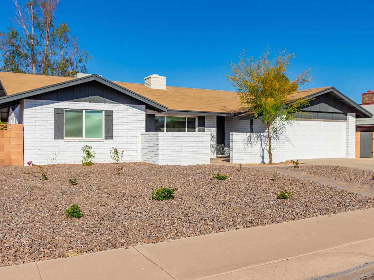 1308 S Polly Ann Dr — Photo 2