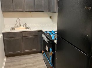 Colonial Village, Painesville, OH 44077