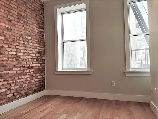 Rented by The Hamilton Group | media 20