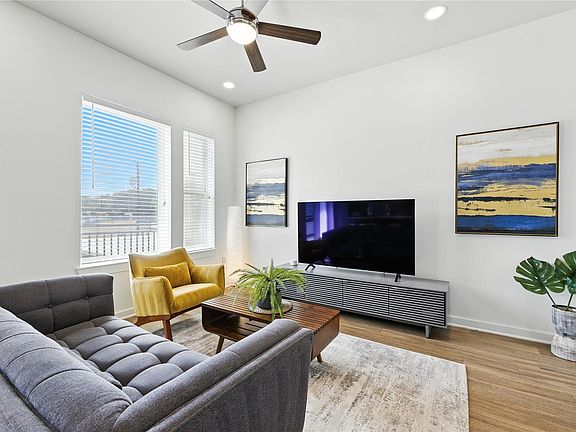 5th image of 1900 Barton Springs Rd Unit 2003