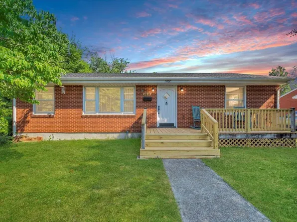 2657 Edgewood St SW, Roanoke, VA 24015