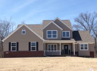 11705 Hillside Dr, Dexter, MI 48130