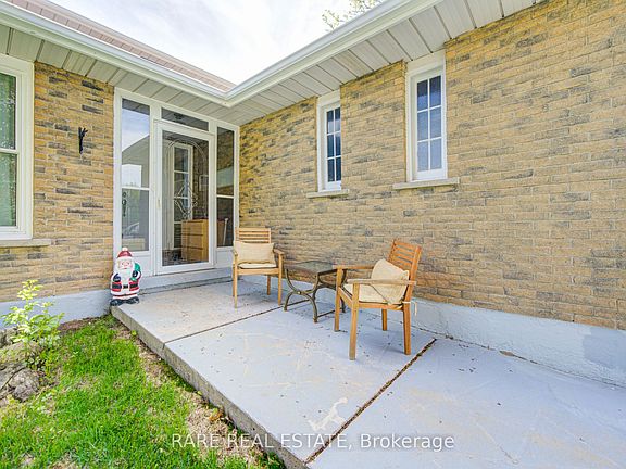 2nd image of 71 Willowbrook Rd