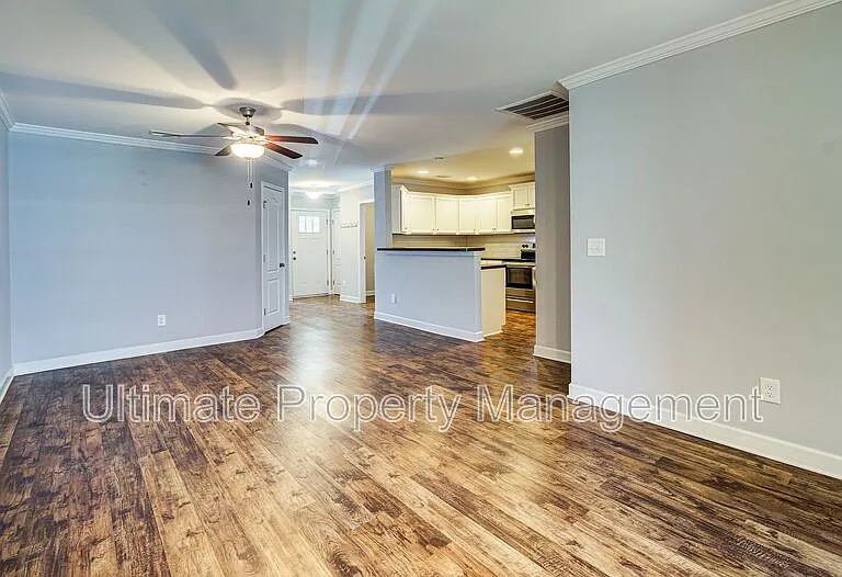 1071 Bridgeport Way — Photo 7
