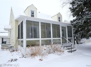 2141 Mahan St, Ferndale, MI 48220