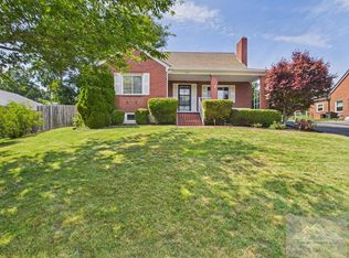 425 Monterey Hl, Bluefield, WV 24701