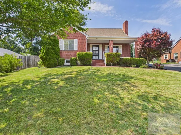 425 Monterey Hl, Bluefield, WV 24701