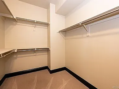 3383 Mount Royal Dr — Photo 25